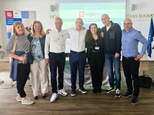 Organizatorji in govorci 27. kongresa ZDSS