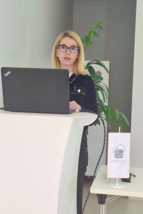 mag. Andreja Šabec, direktorica Uprave za davke, FURS